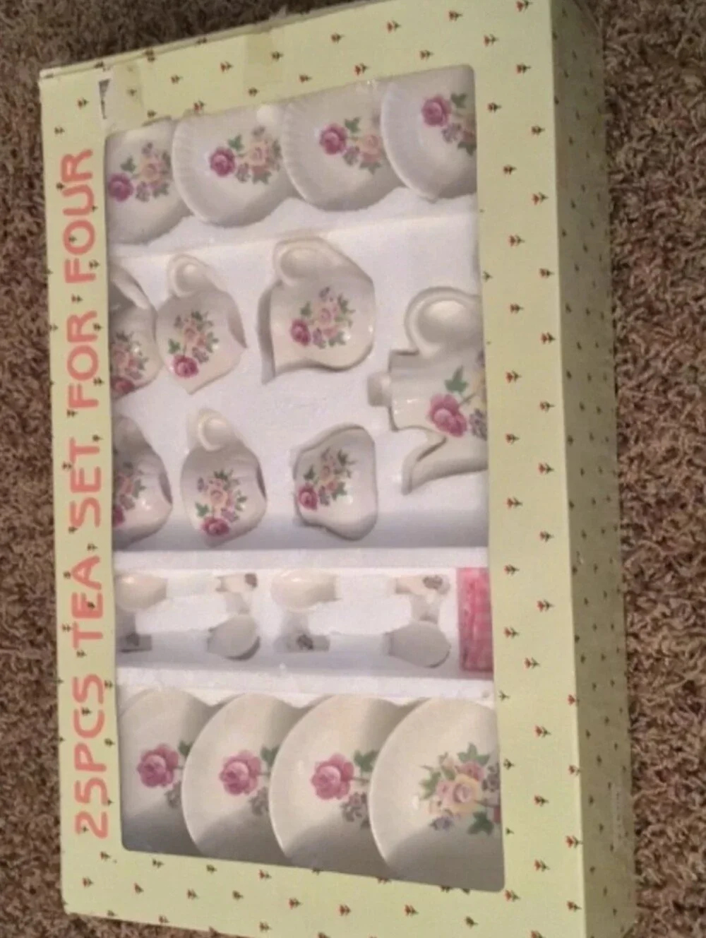 Floral Porcelain Tea Set - Pink Rose Pattern
